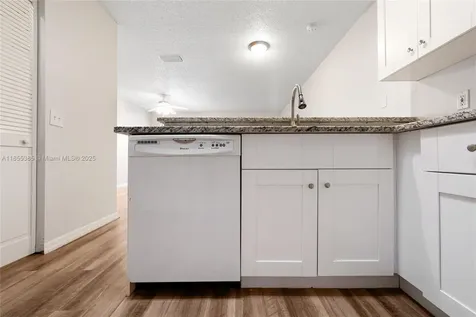 5320 Elmhurst Road West Palm Beach FL 33417