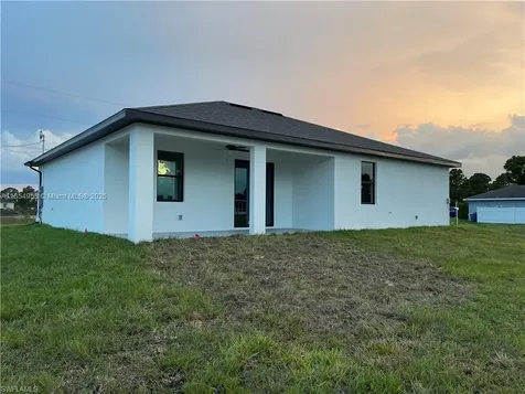 817 Newell Street E Lehigh Acres FL 33974