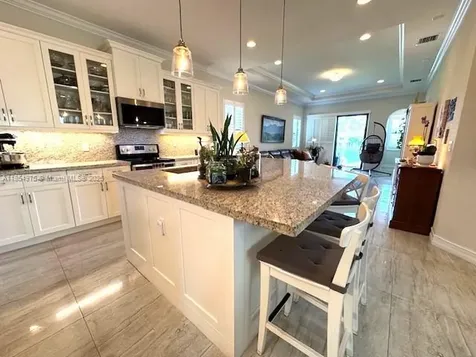 455 SW 113th Lane Pembroke Pines FL 33025