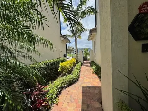 455 SW 113th Lane Pembroke Pines FL 33025