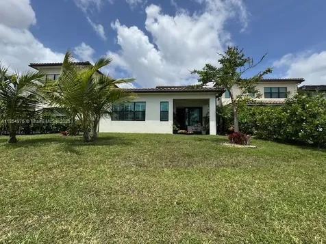 455 SW 113th Lane Pembroke Pines FL 33025