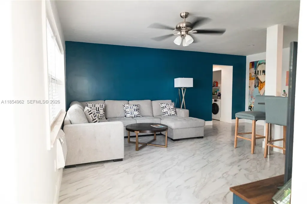 224 Meridian Avenue Miami Beach FL 33139