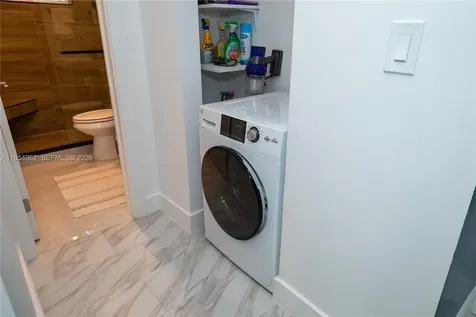 224 Meridian Avenue Miami Beach FL 33139