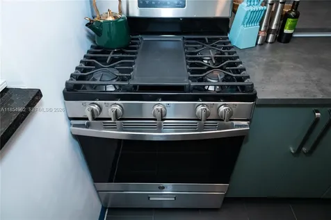 224 Meridian Avenue Miami Beach FL 33139