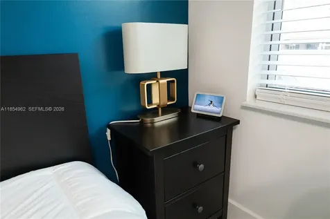 224 Meridian Avenue Miami Beach FL 33139