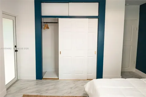 224 Meridian Avenue Miami Beach FL 33139