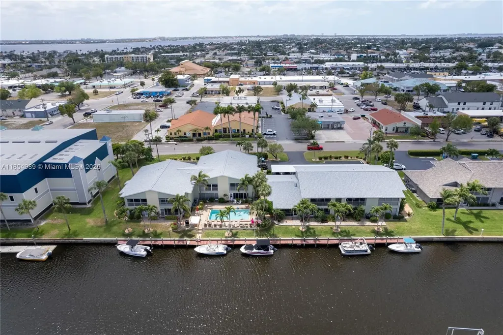 1409 SE 46th Lane Other City - In The State Of Florida FL 33904