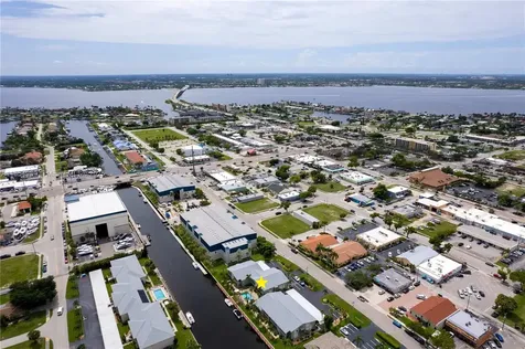 1409 SE 46th Lane Other City - In The State Of Florida FL 33904