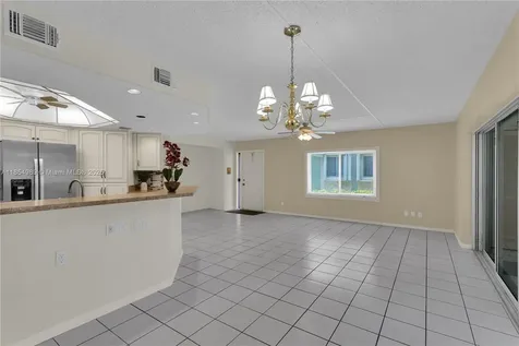1409 SE 46th Lane Other City - In The State Of Florida FL 33904