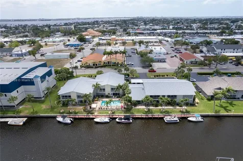1409 SE 46th Lane Other City - In The State Of Florida FL 33904