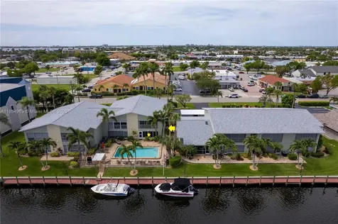 1409 SE 46th Lane Other City - In The State Of Florida FL 33904