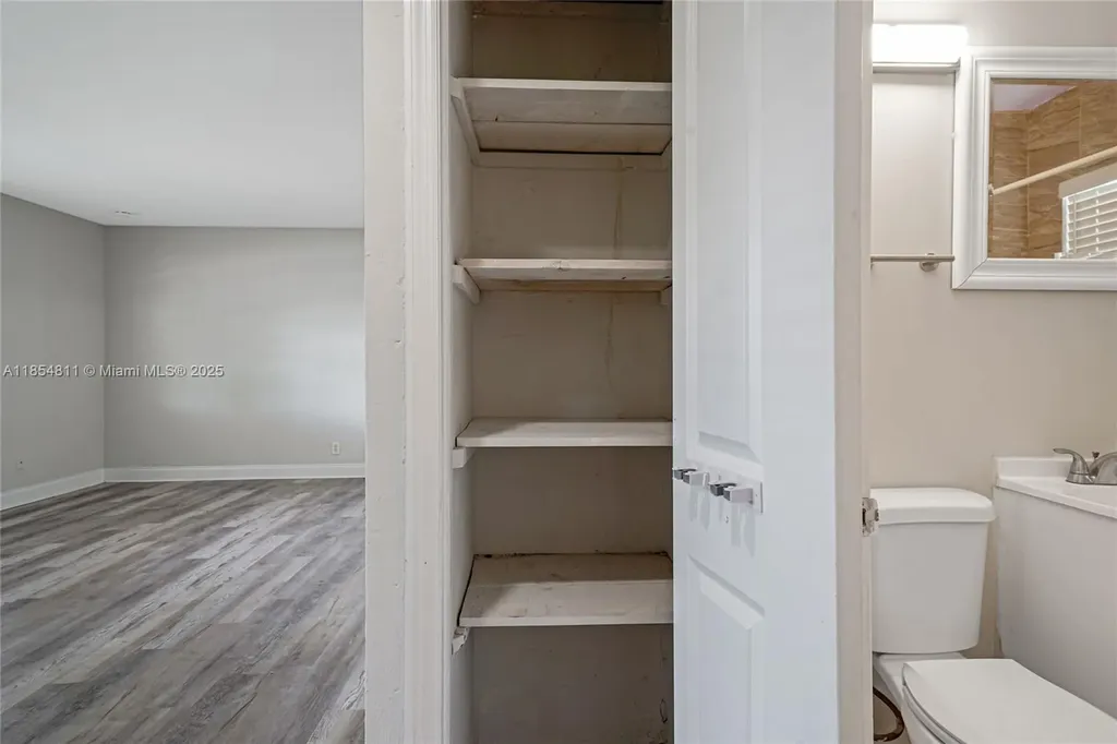 1220 NW 18th Avenue Fort Lauderdale FL 33311