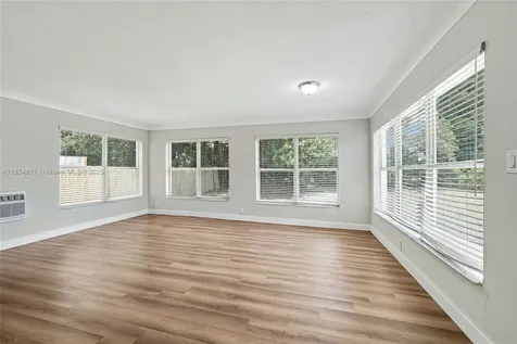 1220 NW 18th Avenue Fort Lauderdale FL 33311