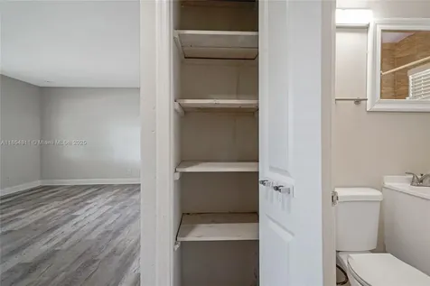 1220 NW 18th Avenue Fort Lauderdale FL 33311