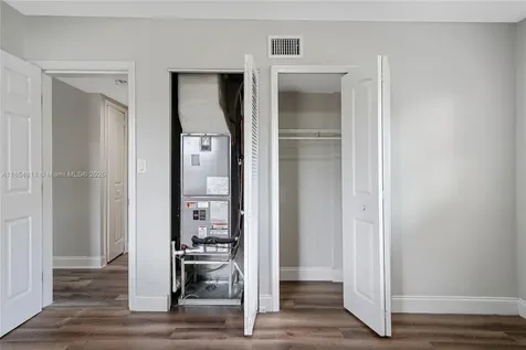 1220 NW 18th Avenue Fort Lauderdale FL 33311