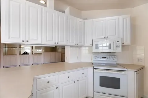 8528 SE Retreat Drive Hobe Sound FL 33455