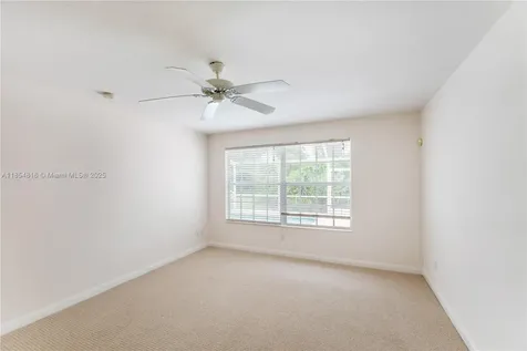 8528 SE Retreat Drive Hobe Sound FL 33455