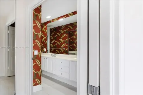 8528 SE Retreat Drive Hobe Sound FL 33455