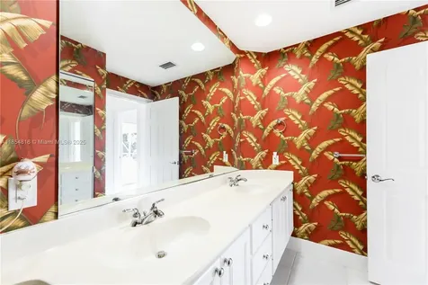 8528 SE Retreat Drive Hobe Sound FL 33455