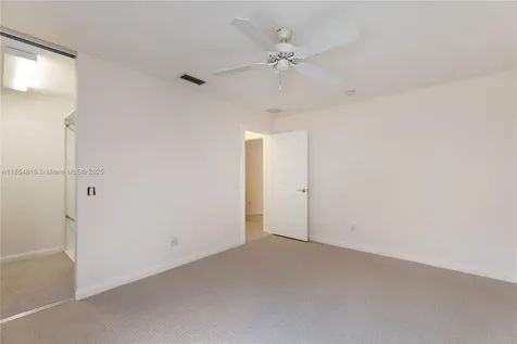 8528 SE Retreat Drive Hobe Sound FL 33455