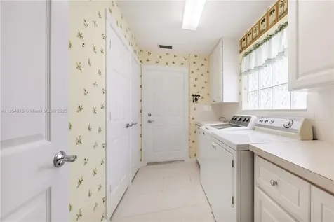 8528 SE Retreat Drive Hobe Sound FL 33455