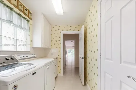 8528 SE Retreat Drive Hobe Sound FL 33455