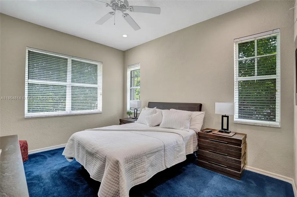 5724 NW 120th Avenue Coral Springs FL 33076