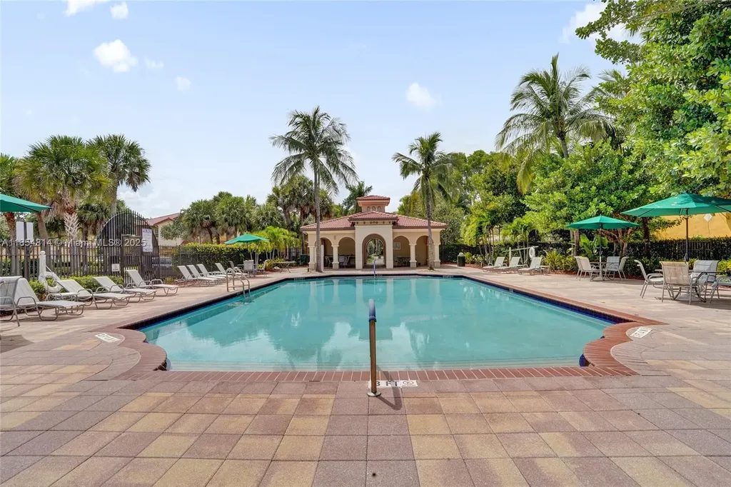 5724 NW 120th Avenue Coral Springs FL 33076