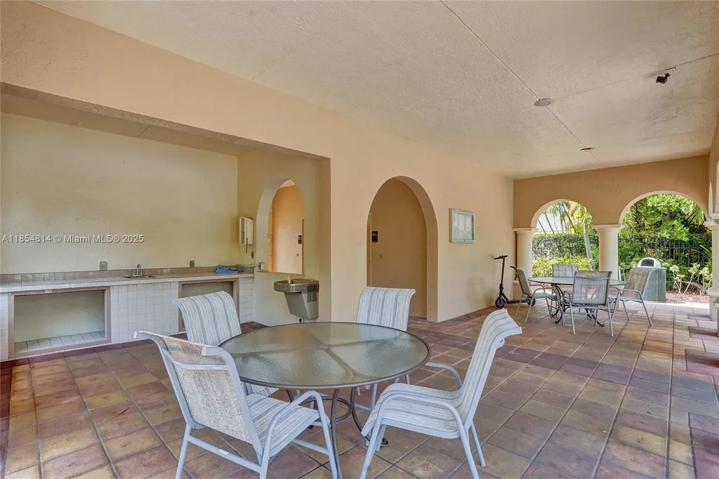 5724 NW 120th Avenue Coral Springs FL 33076