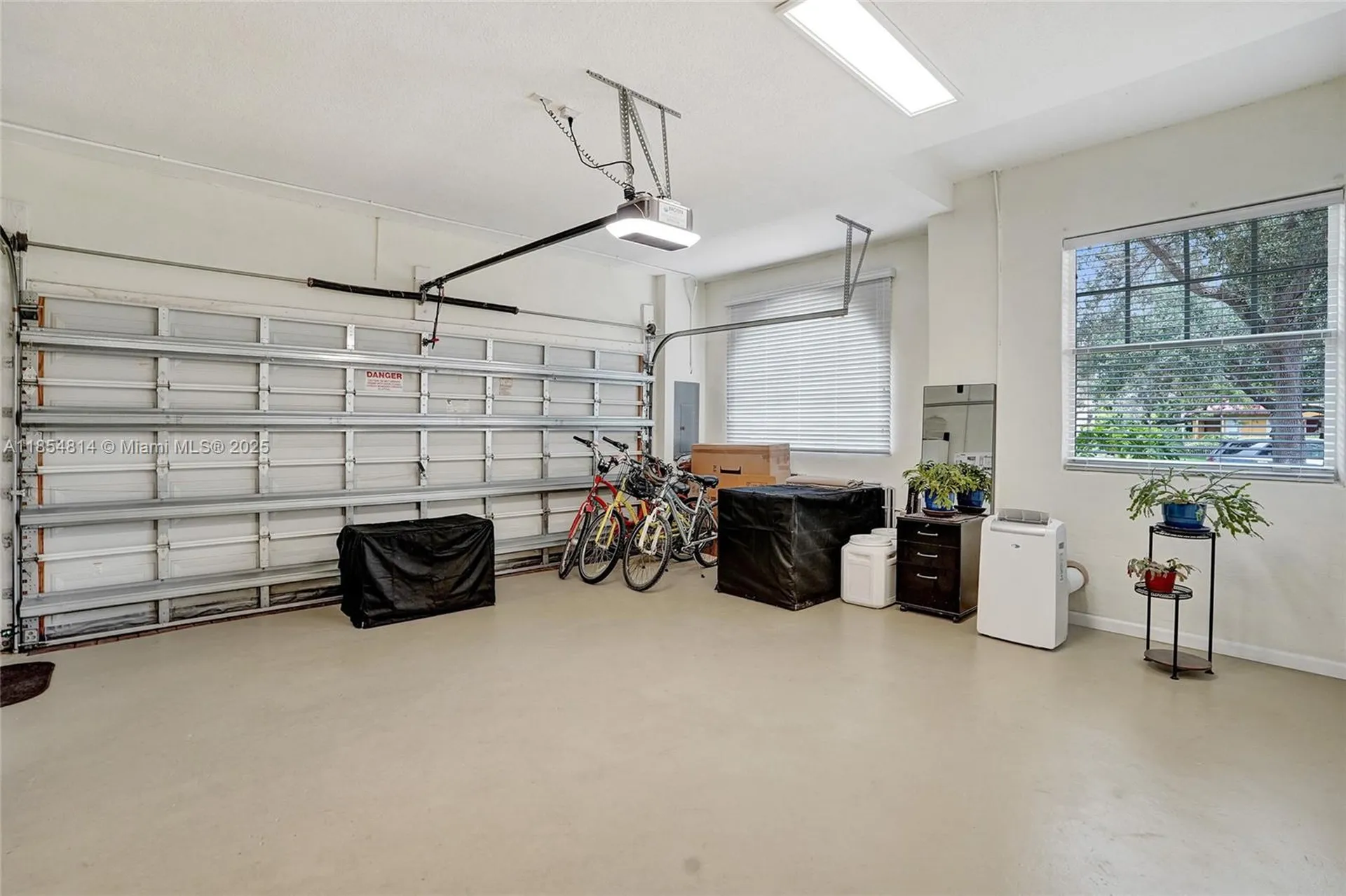 5724 NW 120th Avenue Coral Springs FL 33076