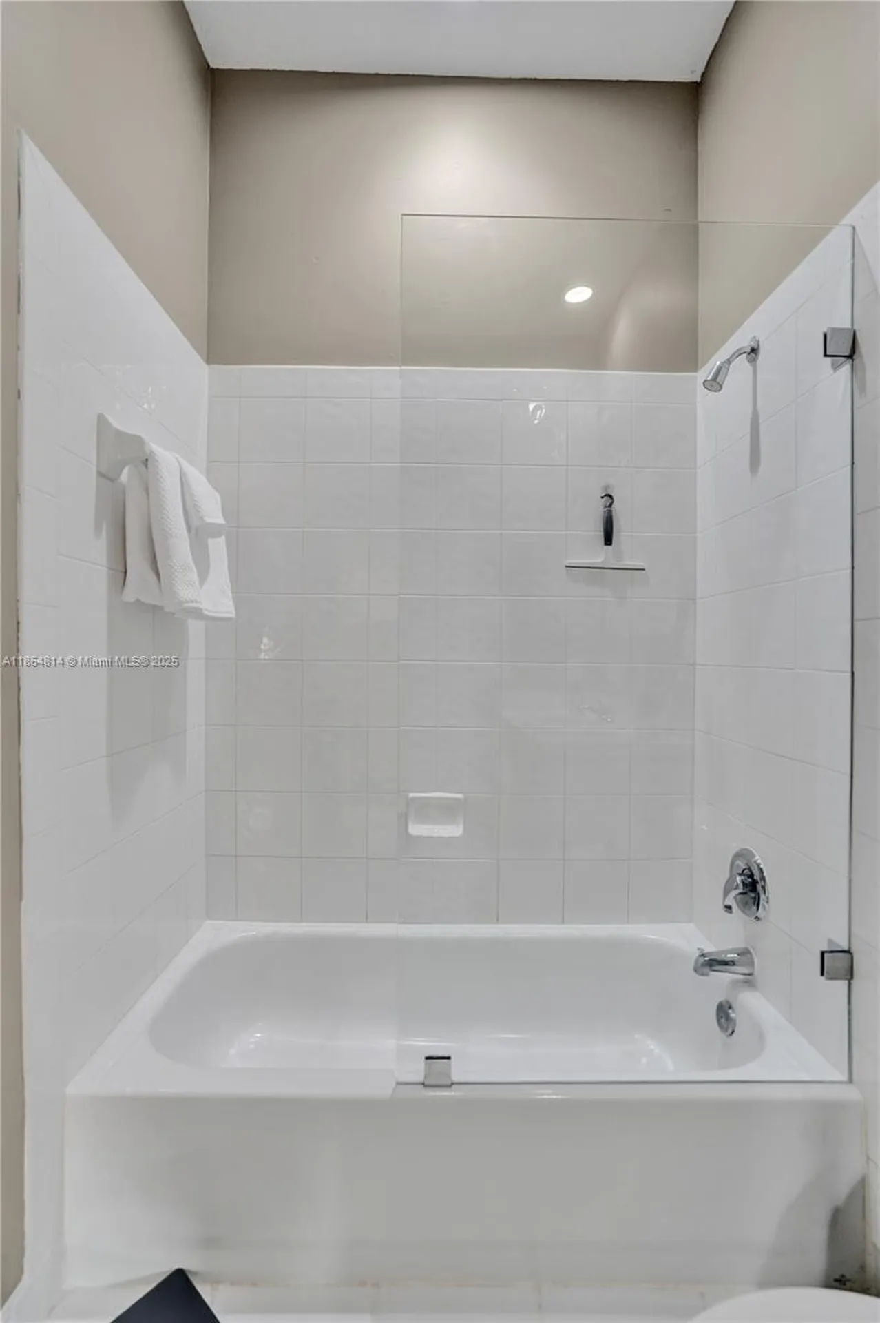 5724 NW 120th Avenue Coral Springs FL 33076