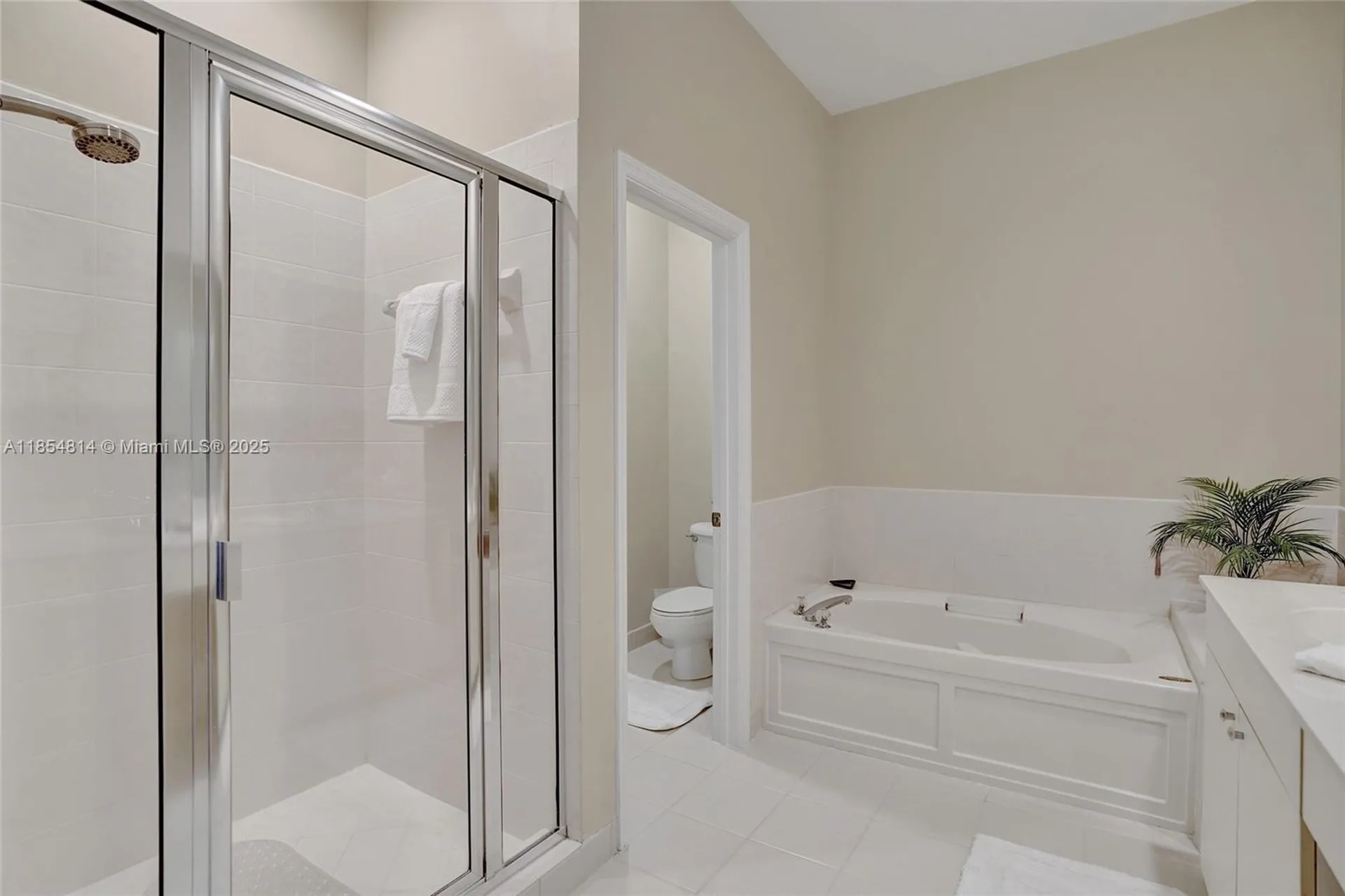 5724 NW 120th Avenue Coral Springs FL 33076