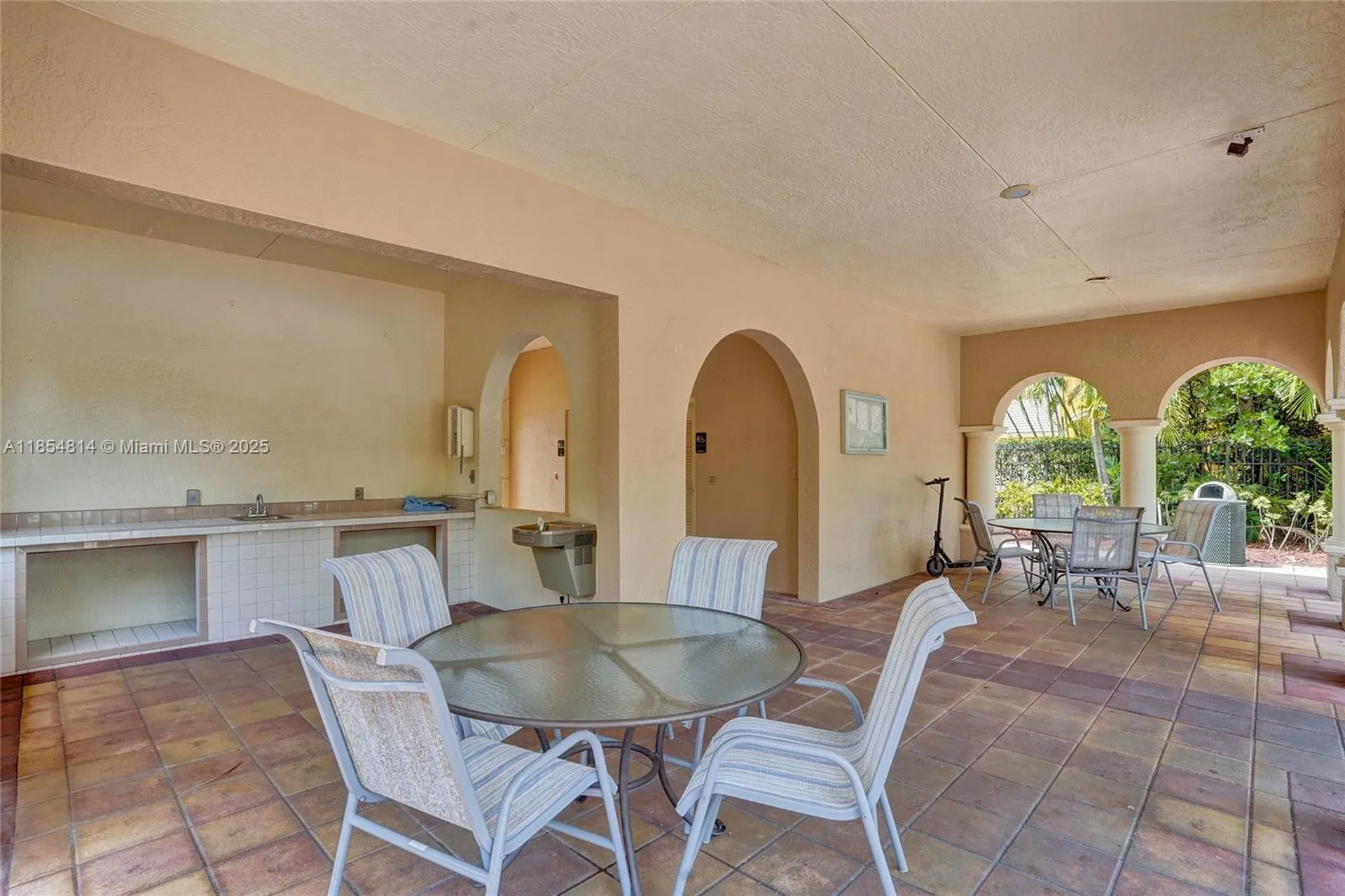 5724 NW 120th Avenue Coral Springs FL 33076