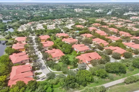 5724 NW 120th Avenue Coral Springs FL 33076