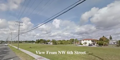 6 NW Court Pompano Beach FL 33060