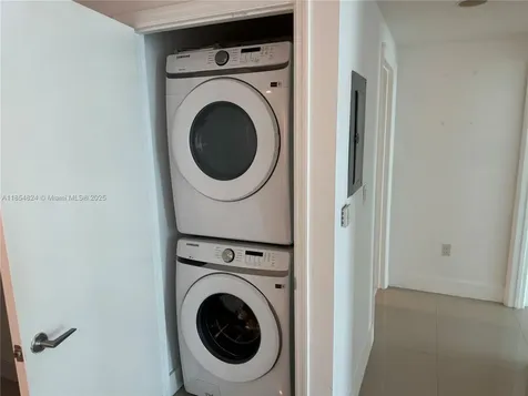 500 Brickell Avenue Miami FL 33131