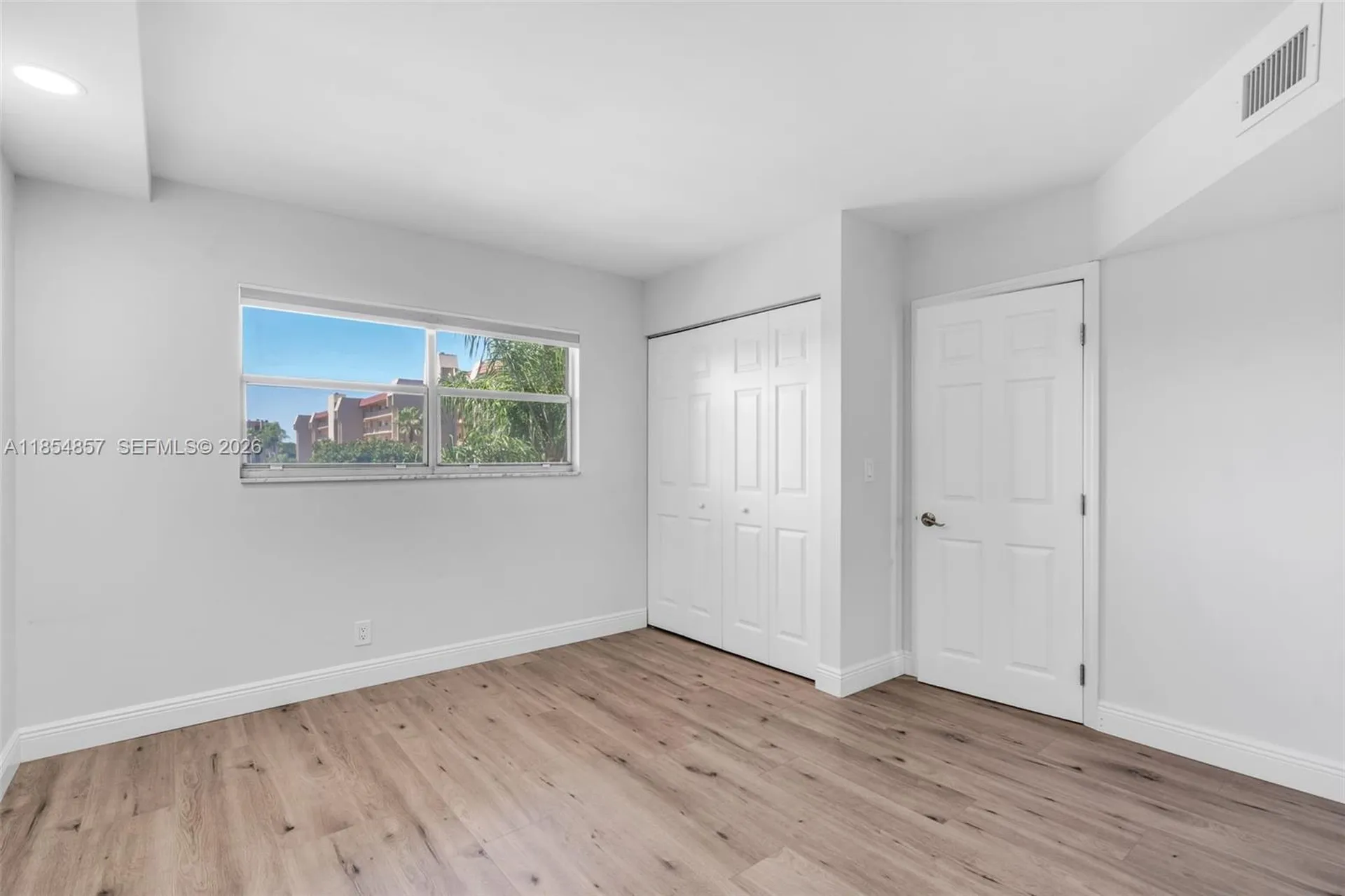 3524 Via Poinciana Lake Worth FL 33467
