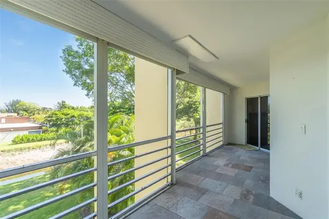 3524 Via Poinciana Lake Worth FL 33467