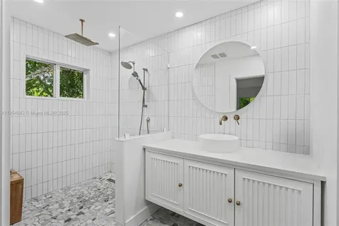 207 Sunset Boulevard Key Largo FL 33037