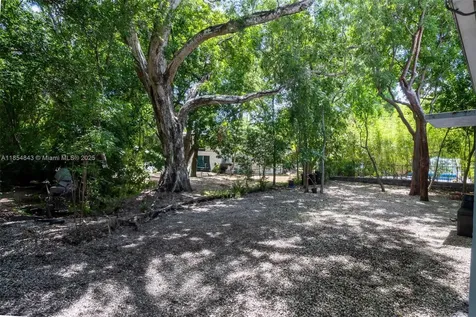 207 Sunset Boulevard Key Largo FL 33037
