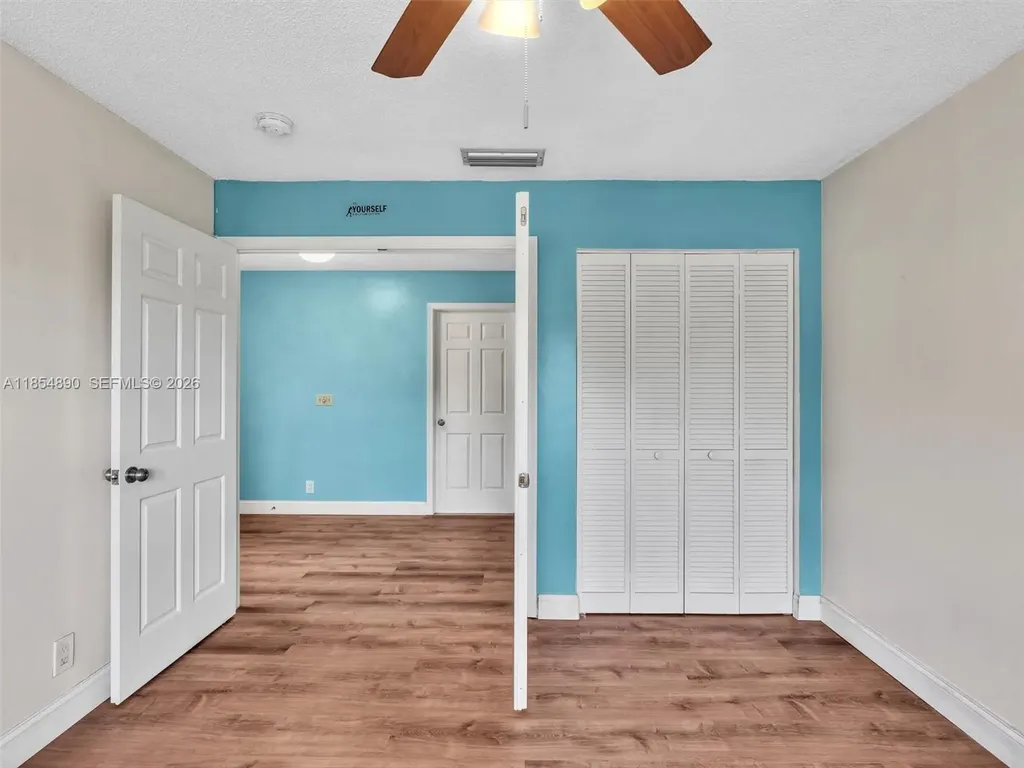 20013 Mona Circle Boca Raton FL 33434