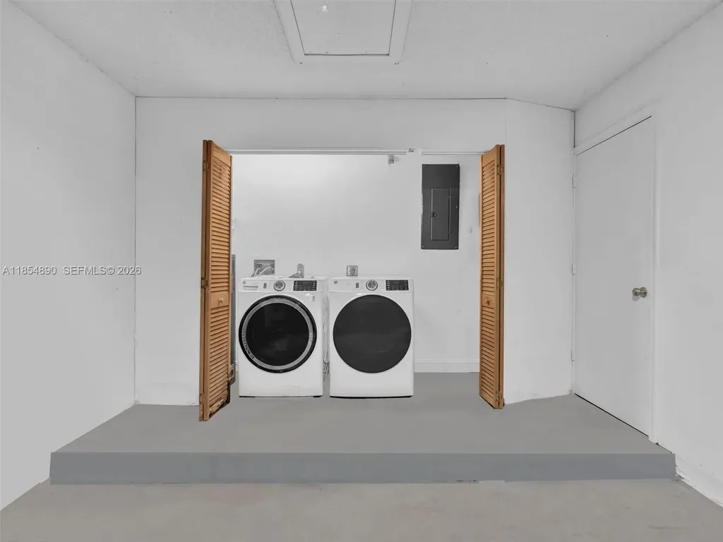 20013 Mona Circle Boca Raton FL 33434