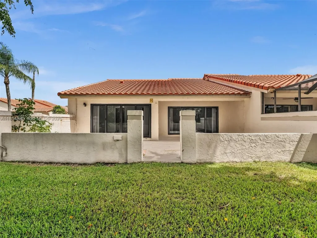 20013 Mona Circle Boca Raton FL 33434