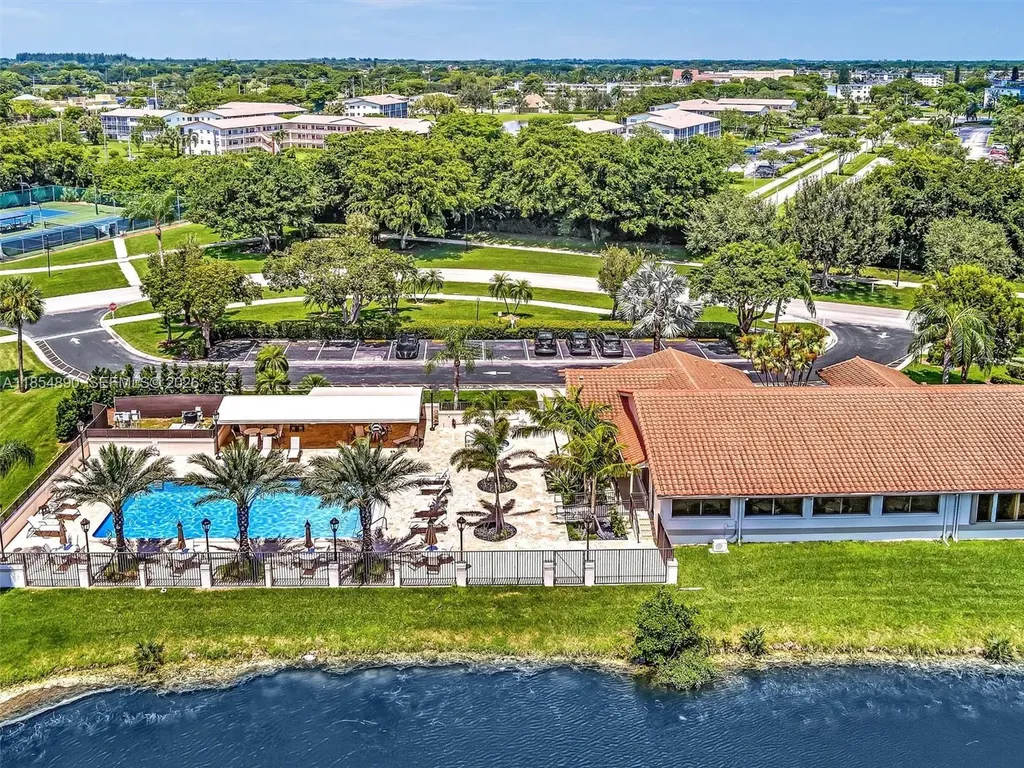 20013 Mona Circle Boca Raton FL 33434