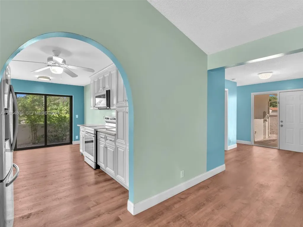 20013 Mona Circle Boca Raton FL 33434