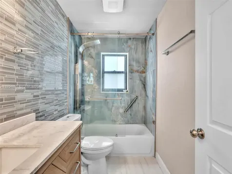 20013 Mona Circle Boca Raton FL 33434