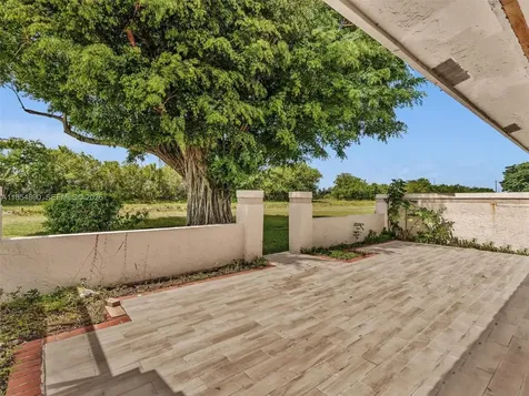 20013 Mona Circle Boca Raton FL 33434