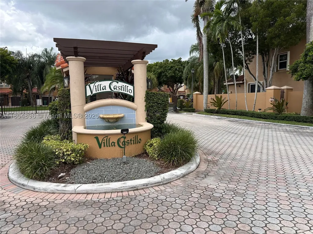 8908 SW 109th Avenue Miami FL 33176