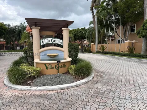 8908 SW 109th Avenue Miami FL 33176