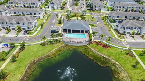 789 SE 16th Court Homestead FL 33034